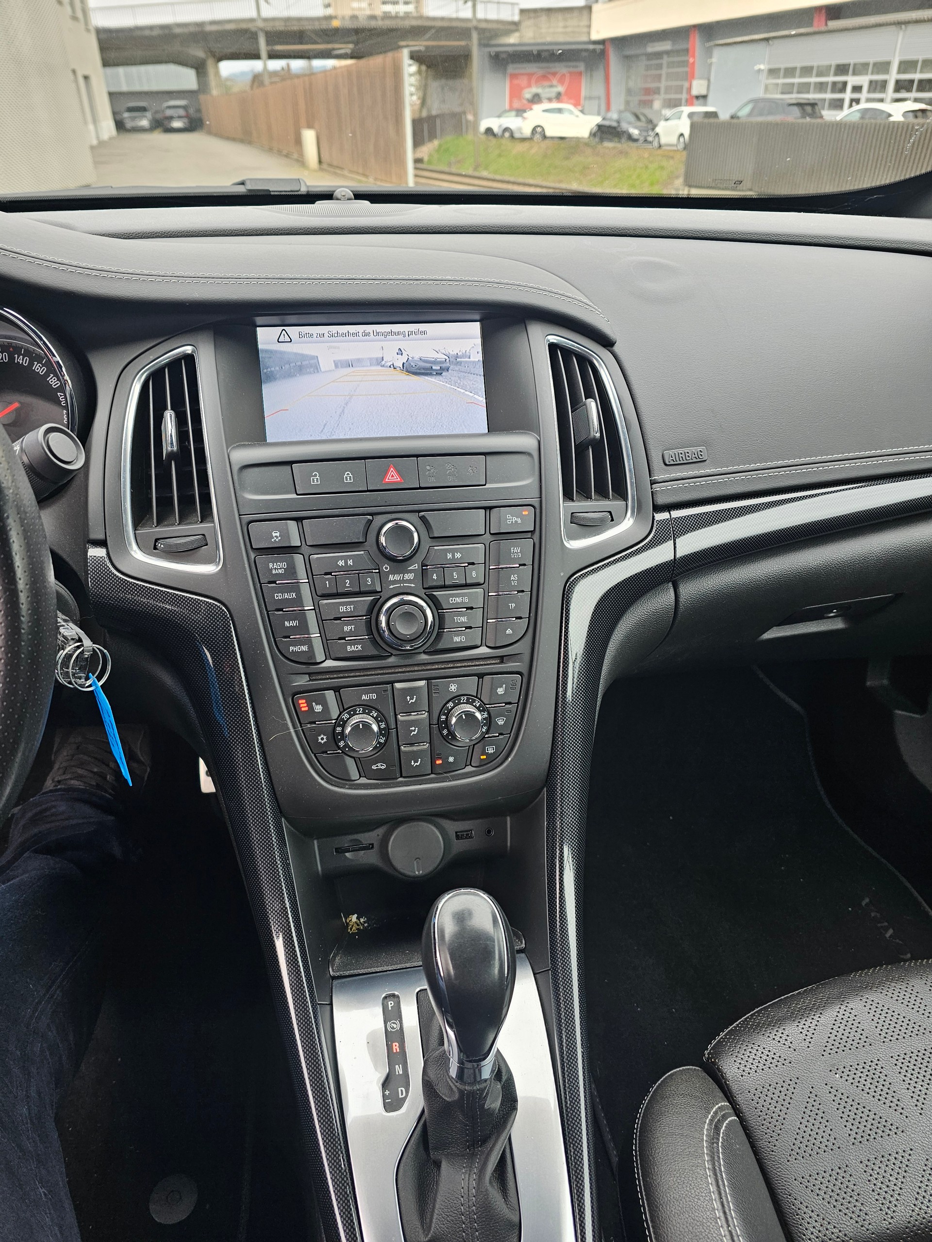 OPEL Cascada 1.6i 16V Cosmo Automat-image-11