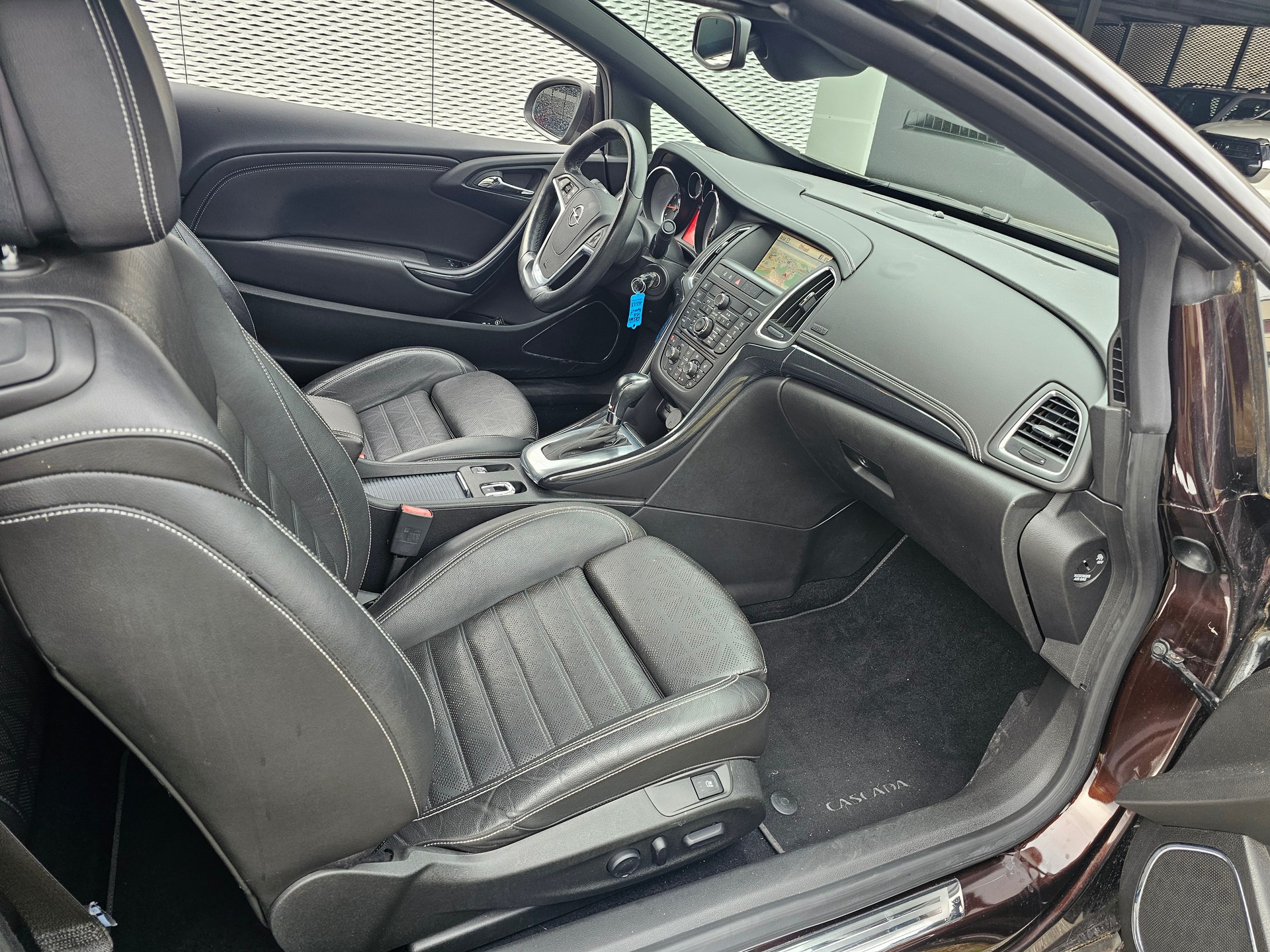 OPEL Cascada 1.6i 16V Cosmo Automat-image-9