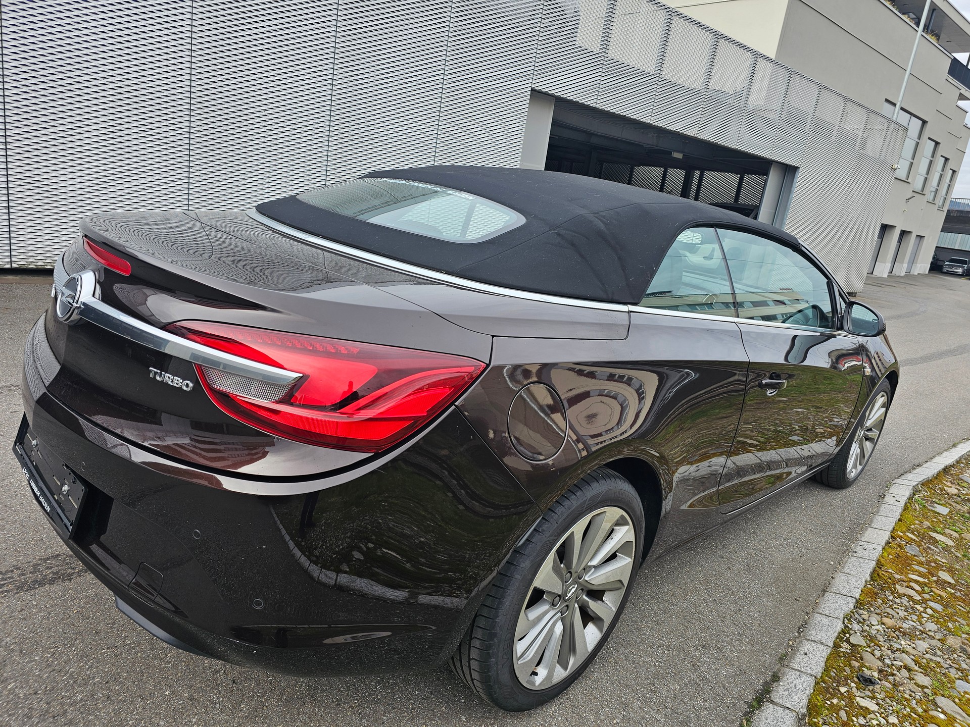 OPEL Cascada 1.6i 16V Cosmo Automat-image-3
