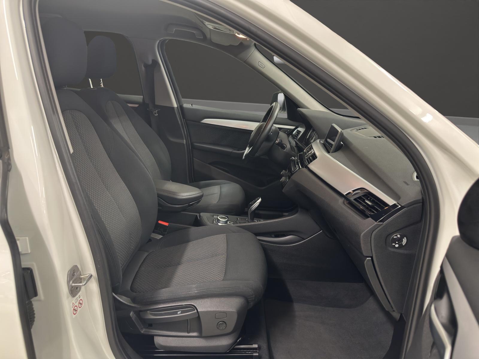 BMW X1 sDrive 18i Steptronic DSK-image-7