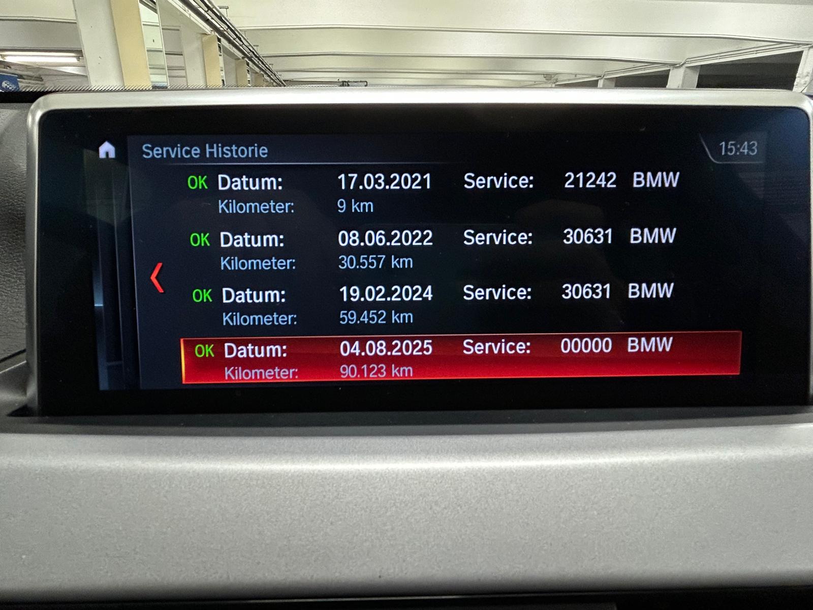 BMW X1 sDrive 18i Steptronic DSK-image-13