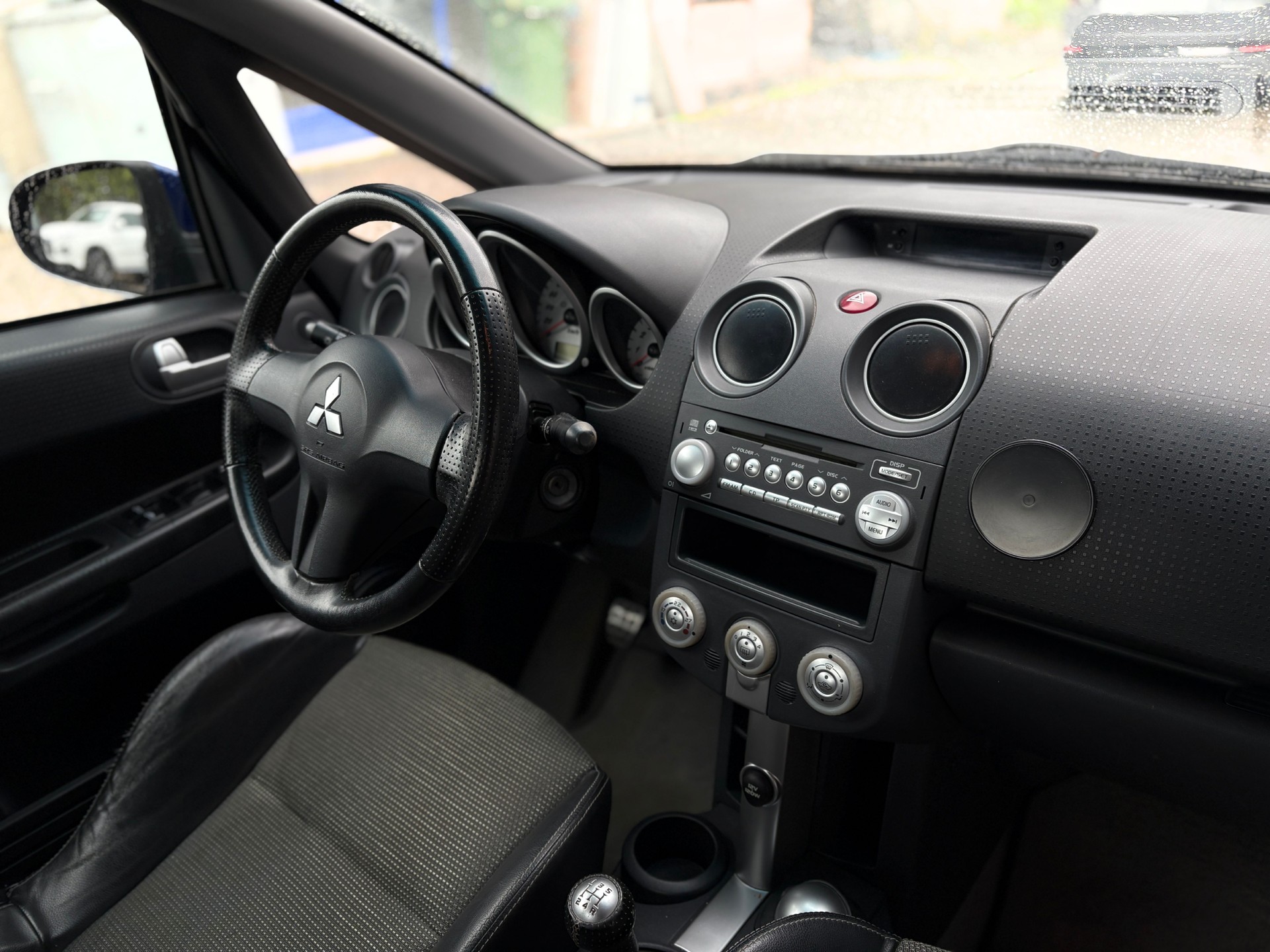 MITSUBISHI Colt Cabriolet 1.5 16V Turbo-image-11