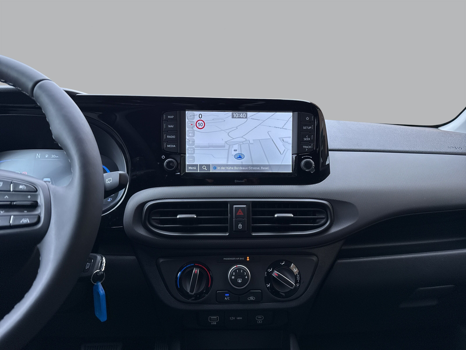 HYUNDAI i10 1.2 Amplia Aut.-image-10