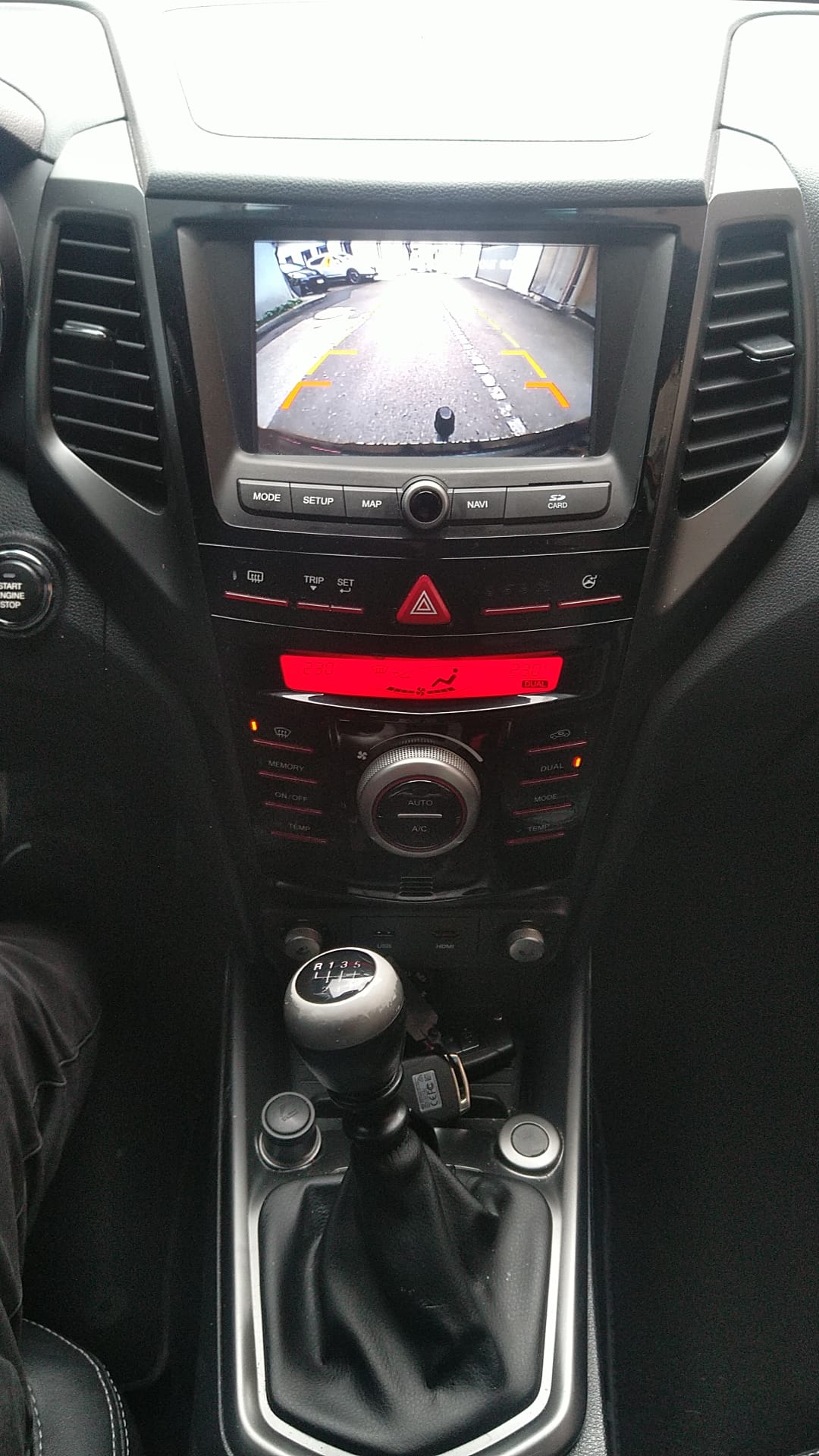 KGM-SsangYong XLV 1.6 eXDi Sapphire 4WD-image-9