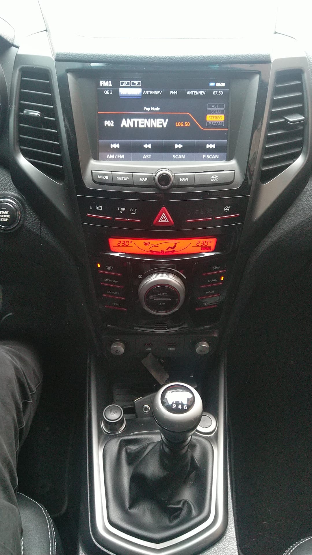 KGM-SsangYong XLV 1.6 eXDi Sapphire 4WD-image-8