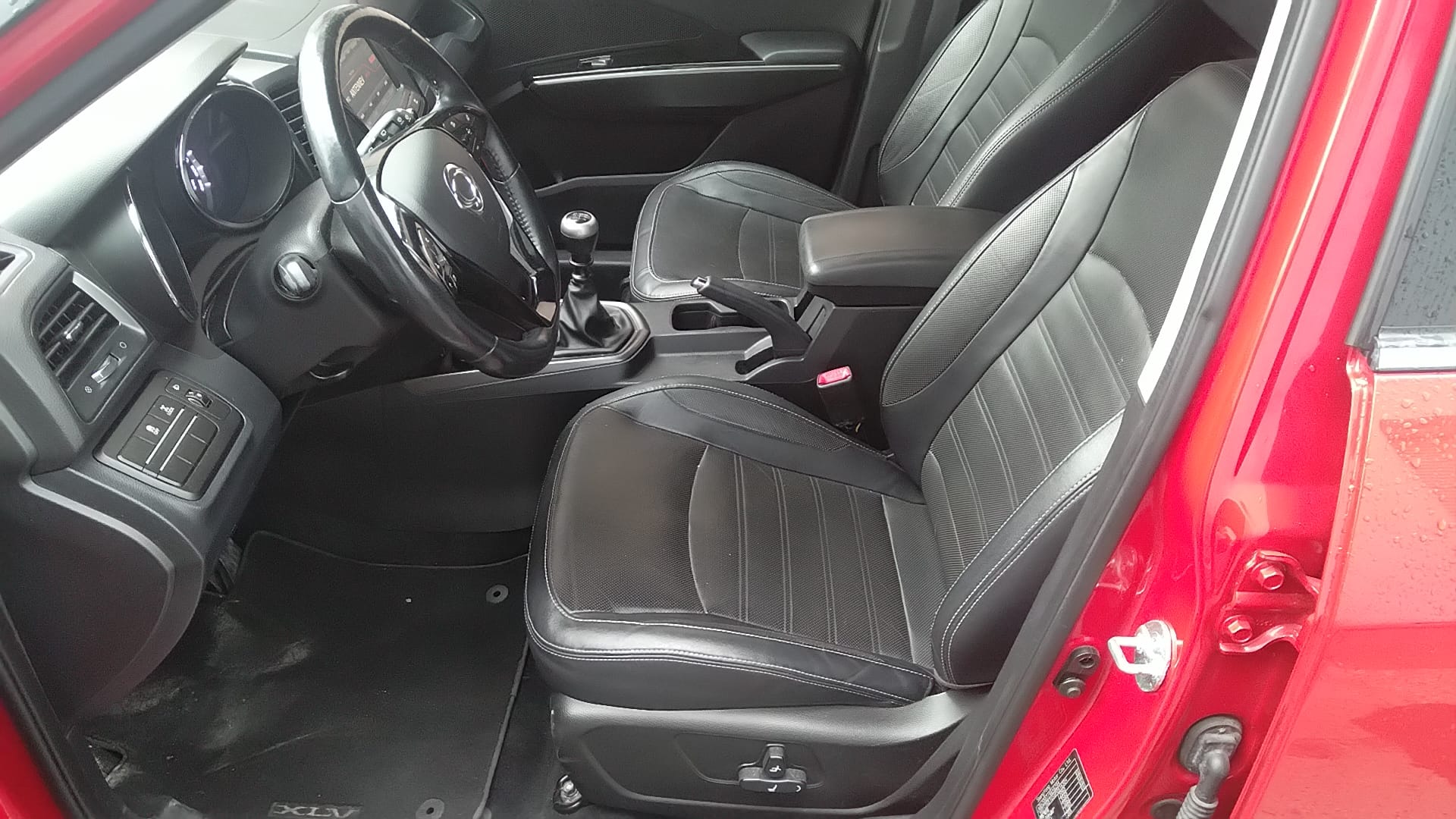 KGM-SsangYong XLV 1.6 eXDi Sapphire 4WD-image-6