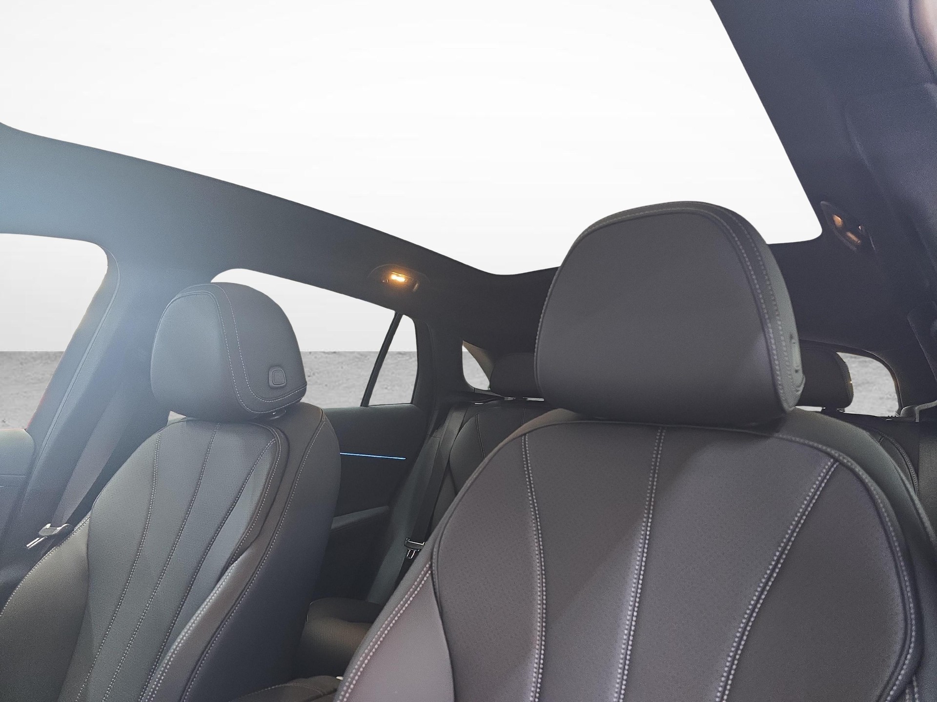 MERCEDES-BENZ GLC 400 4MATIC EQ Technology-image-8
