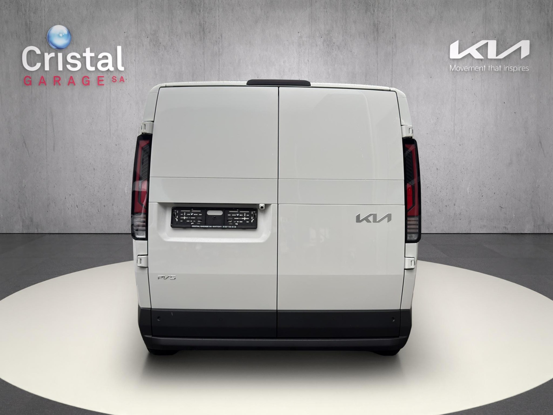 KIA PV5 Cargo 71.2 kWh Plus-image-4