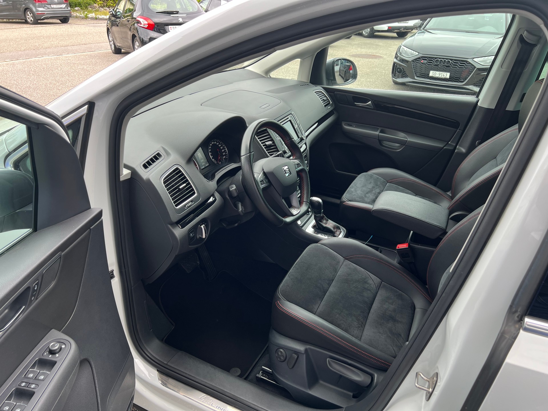 SEAT Alhambra 2.0 TSI 220 FR Line DSG * MJ 2018 * 7 Plätze *-image-9