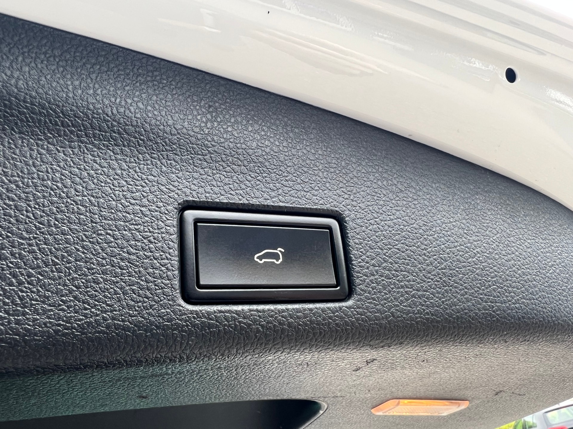 SEAT Alhambra 2.0 TSI 220 FR Line DSG * MJ 2018 * 7 Plätze *-image-17