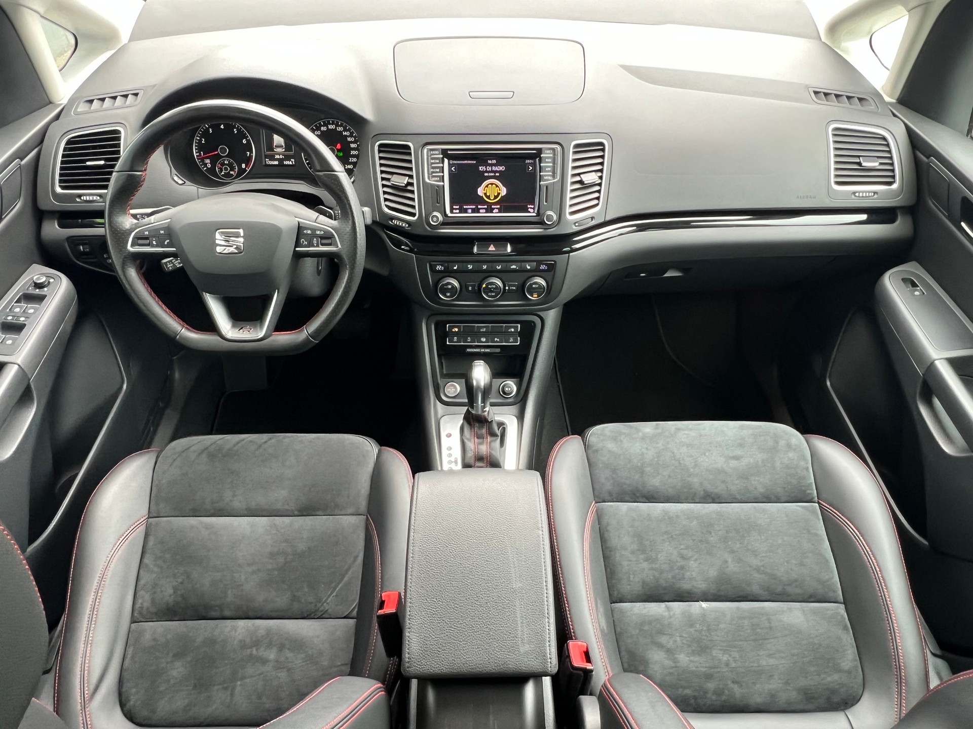 SEAT Alhambra 2.0 TSI 220 FR Line DSG * MJ 2018 * 7 Plätze *-image-7