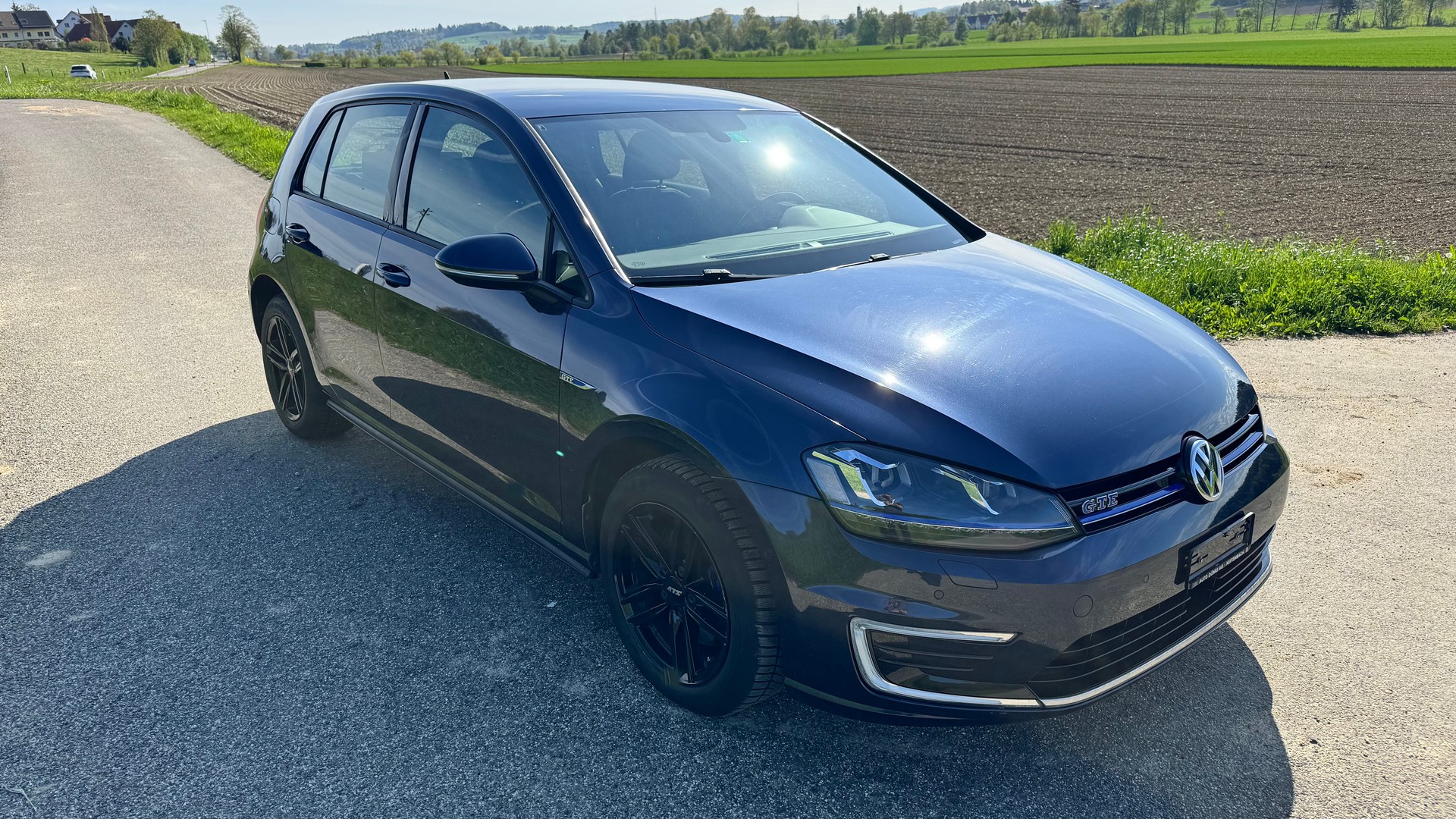 VW Golf 1.4 TSI GTE DSG-image-1