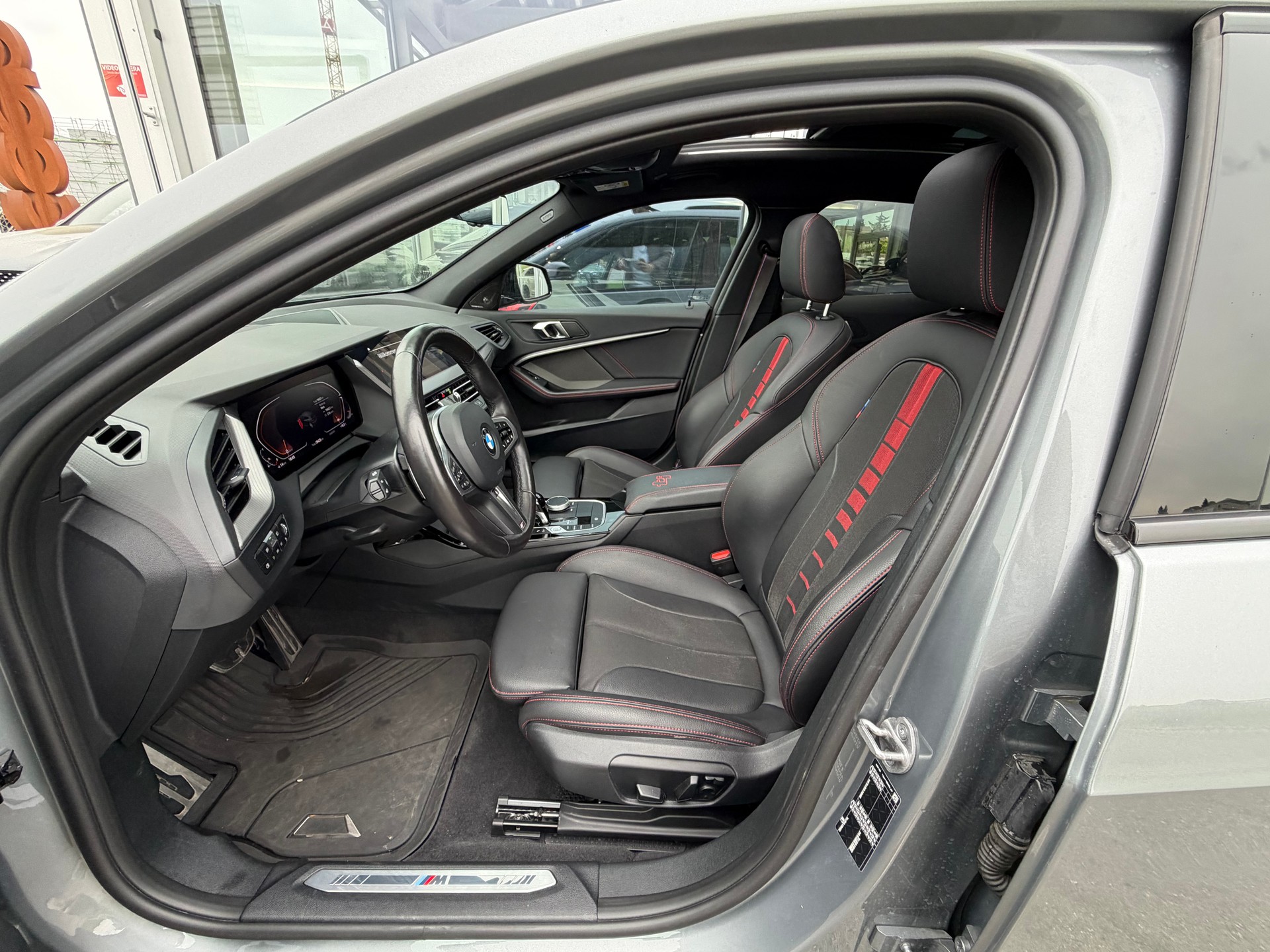 BMW 128ti M Sport Pro Steptronic-image-15