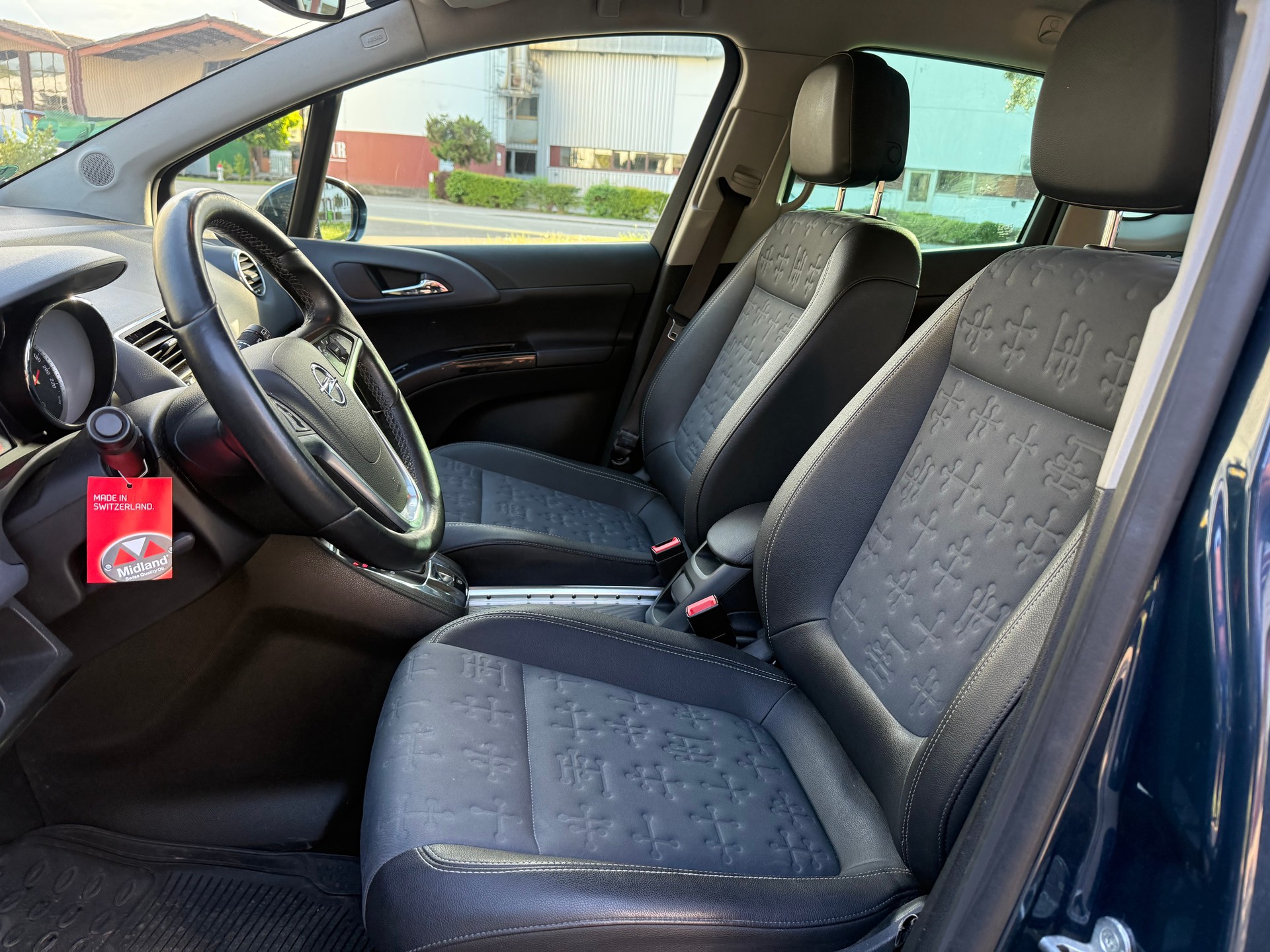 OPEL Meriva 1.7 CDTi Enjoy Automatic-image-5