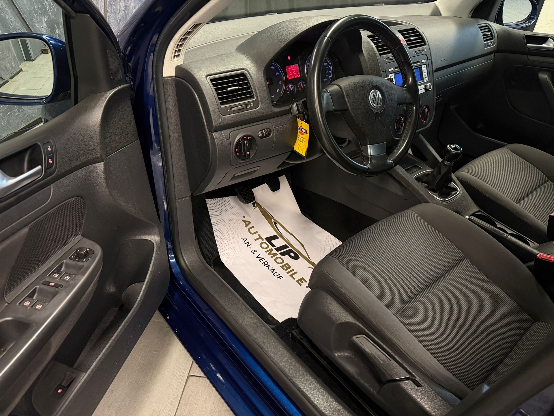 VW Golf 1.4 TSI Leader-image-6