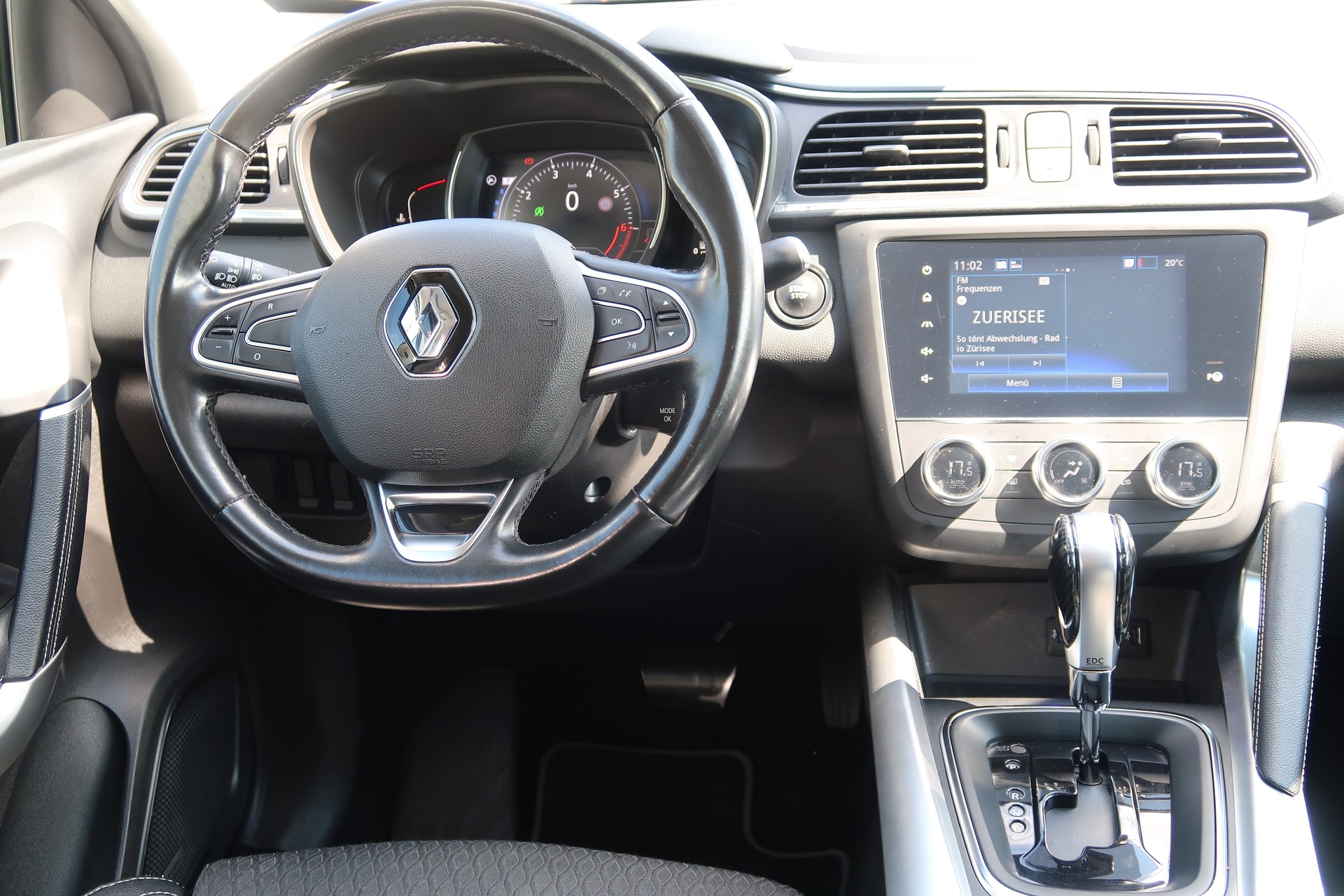 RENAULT Kadjar 1.3 16V Turbo Intens EDC-image-10