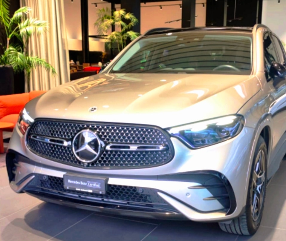 MERCEDES-BENZ GLC 220 d AMG Line 4matic-image-13