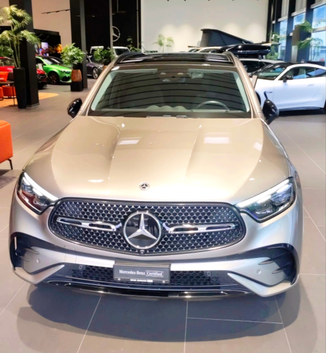 MERCEDES-BENZ GLC 220 d AMG Line 4matic-image-14