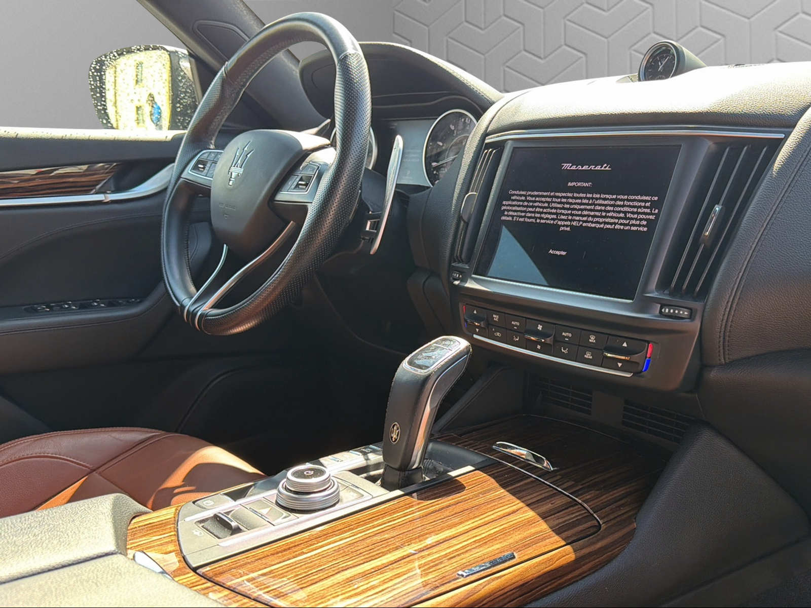 MASERATI Levante 2.0 MHEV GT Hybrid Automatica-image-14