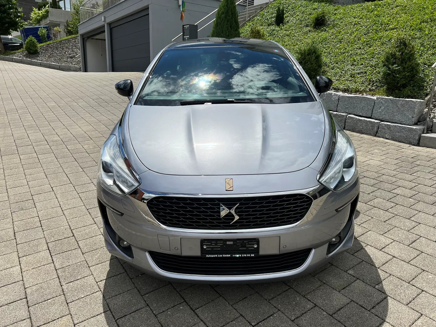 DS AUTOMOBILES 2.0 BlueHDi 180 Sport Chic-image-1