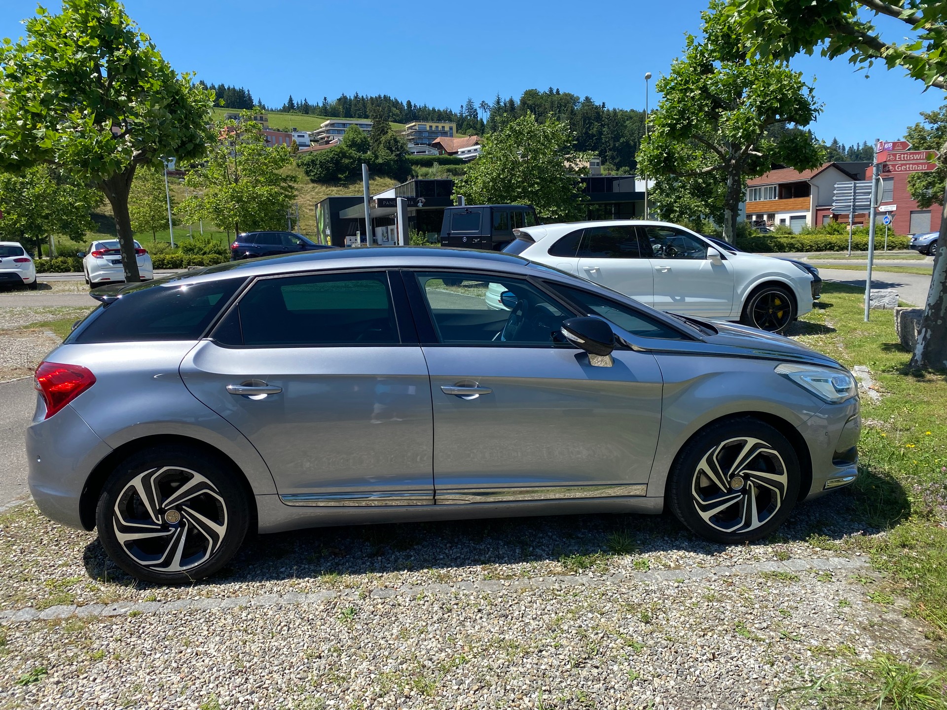 DS AUTOMOBILES 2.0 BlueHDi 180 Sport Chic-image-2