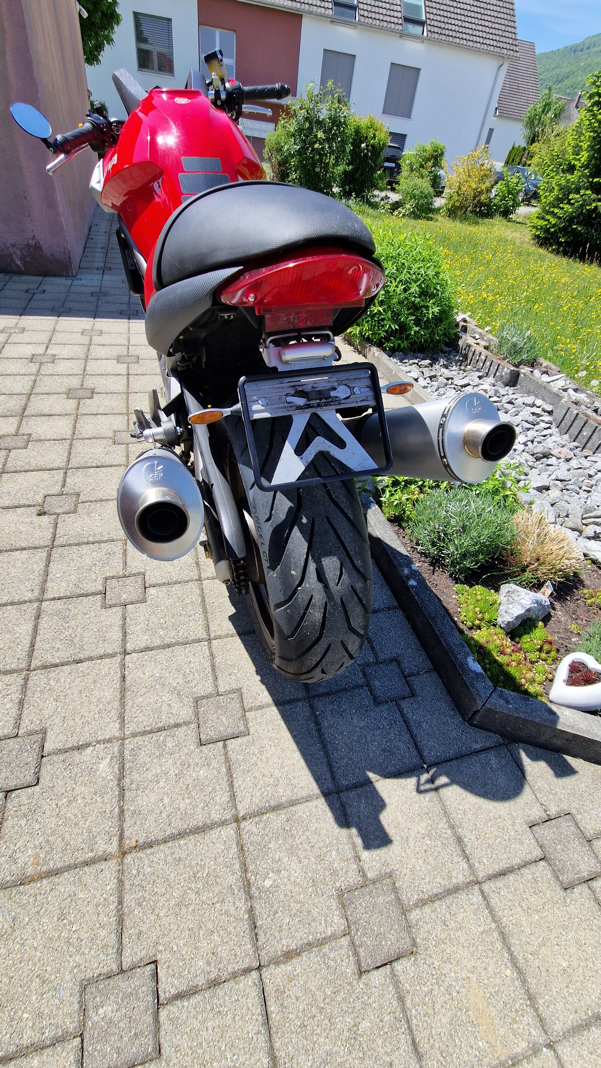 CAGIVA 1000 V-Raptor-image-3