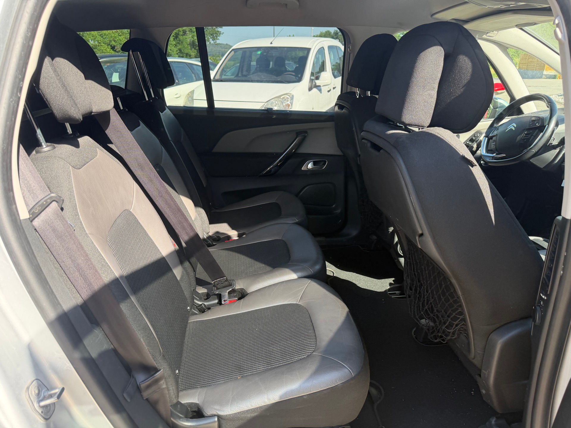 CITROEN Grand C4 Picasso 2.0 BlueHDi Exclusive Automatic-image-7