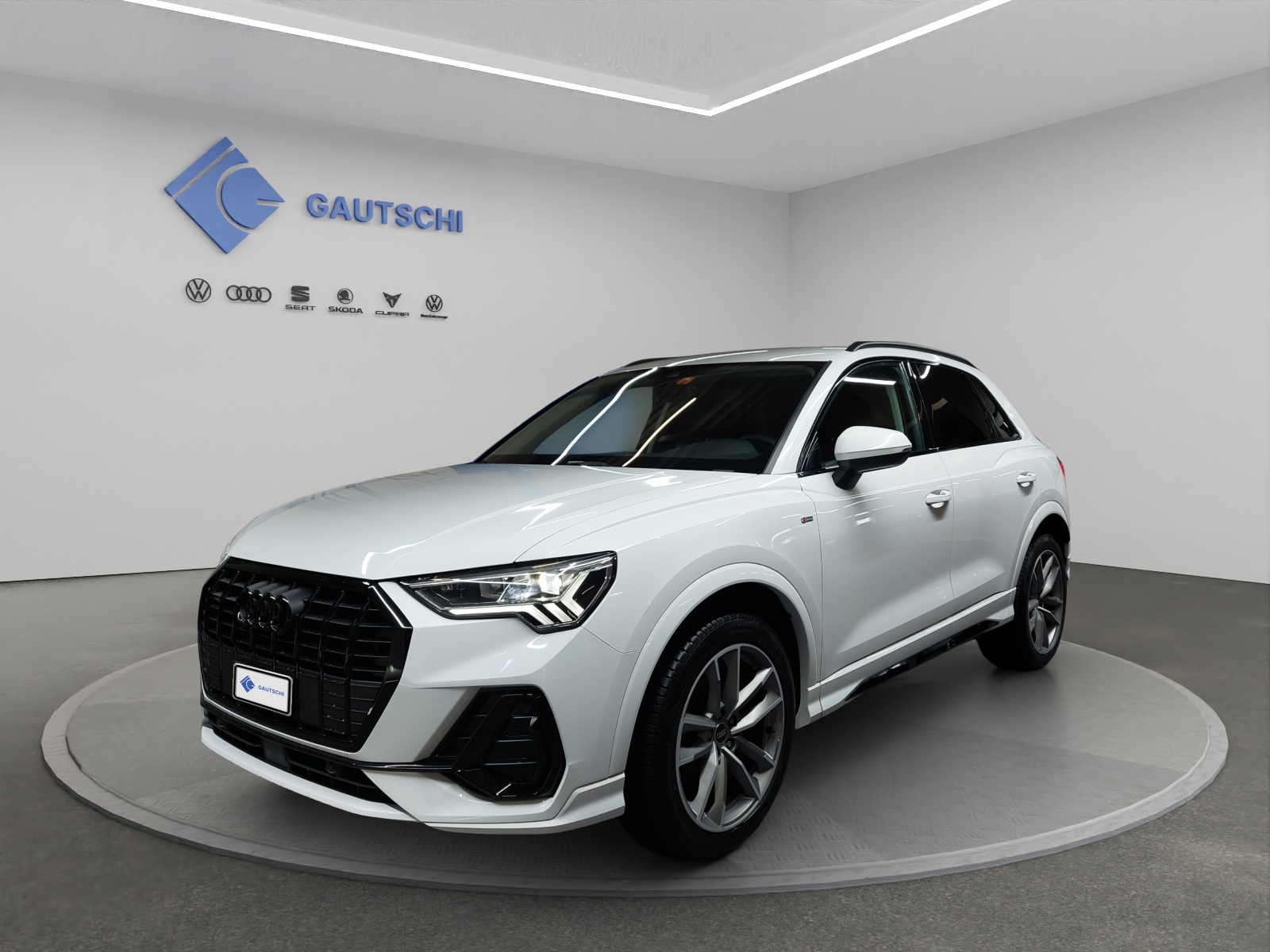 AUDI Q3 35 TDI S line quattro S-tronic-image-0