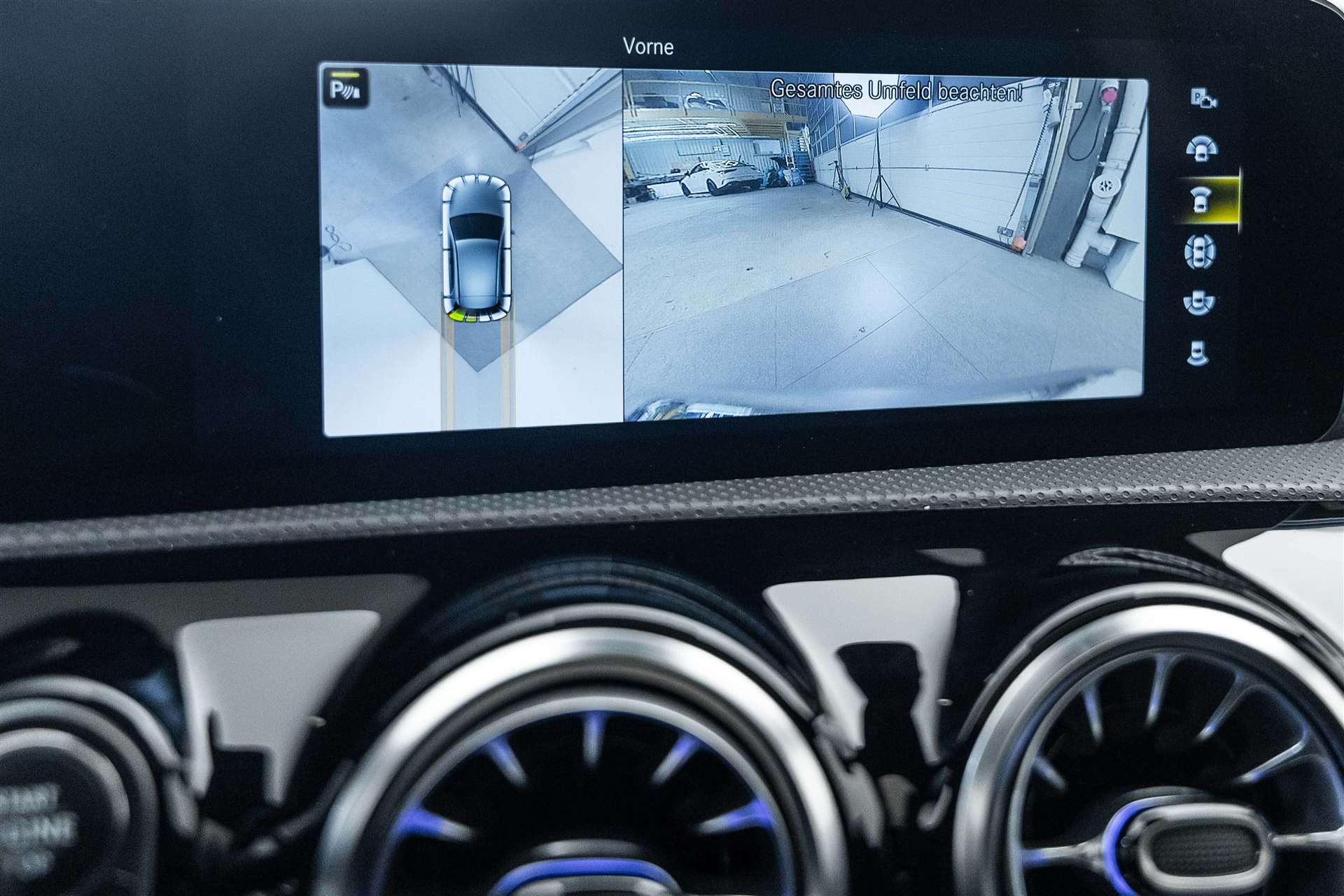 MERCEDES-BENZ A 35 AMG 306PS 4Matic Speedshift-Automat-image-22