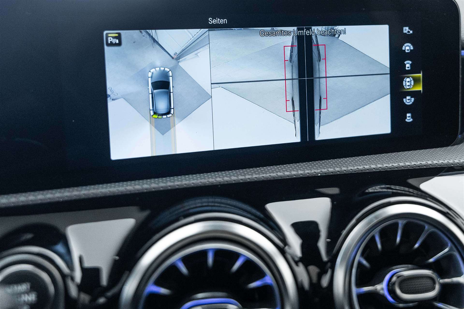 MERCEDES-BENZ A 35 AMG 306PS 4Matic Speedshift-Automat-image-21
