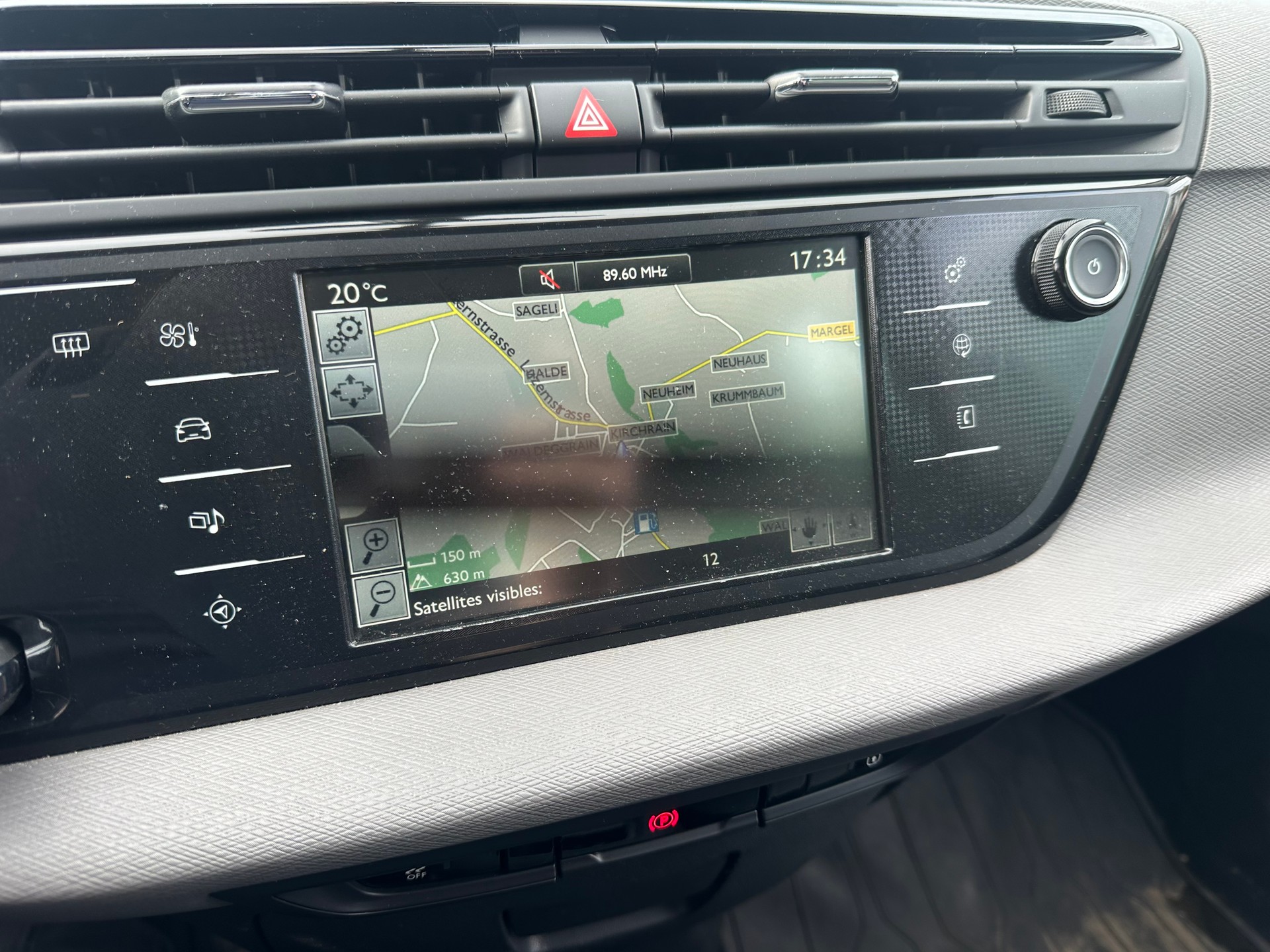 CITROEN C4 1.6 e-HDi Exclusive EGS6-image-1