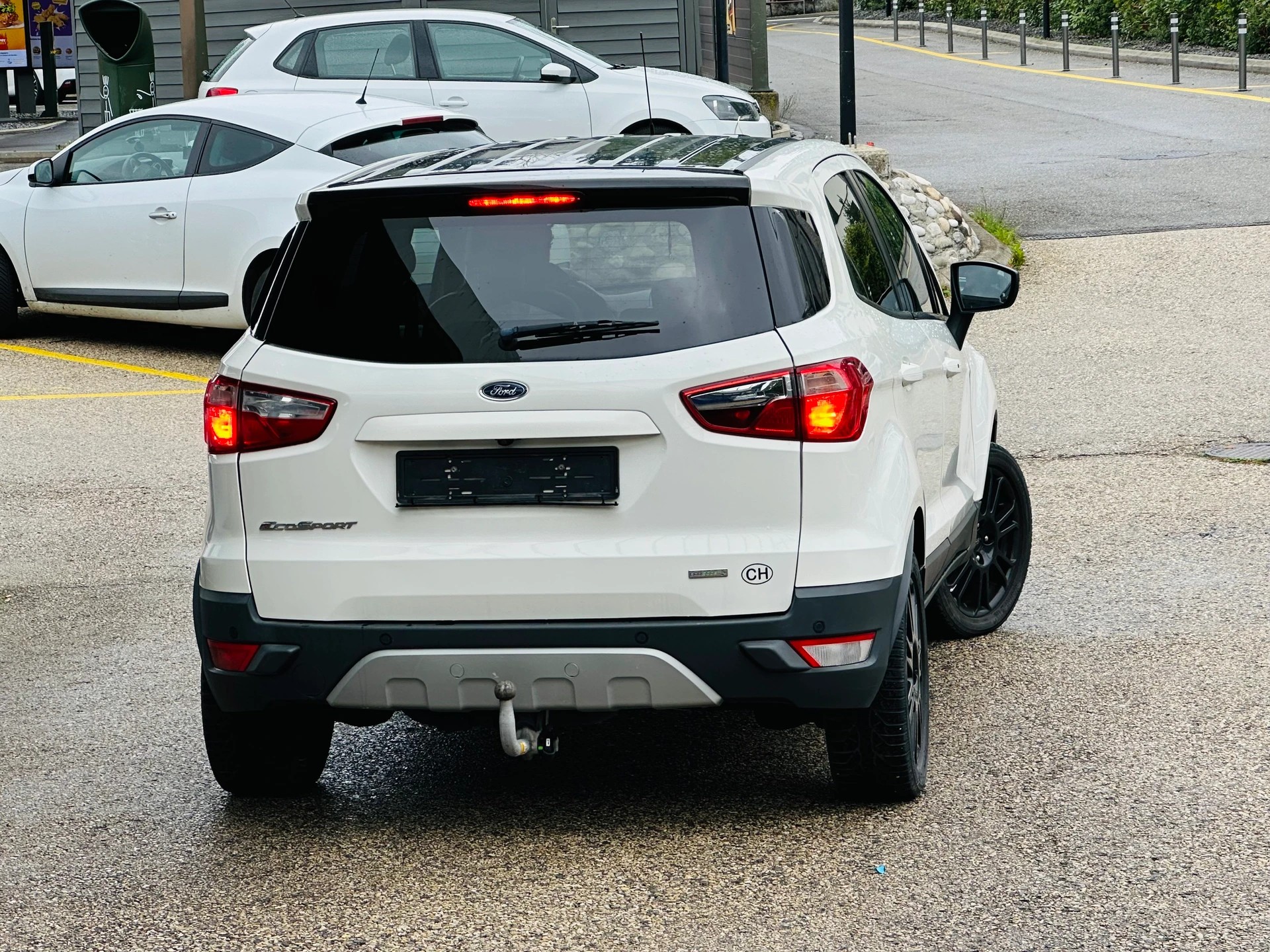 FORD EcoSport 1.0 SCTi Titanium-image-8