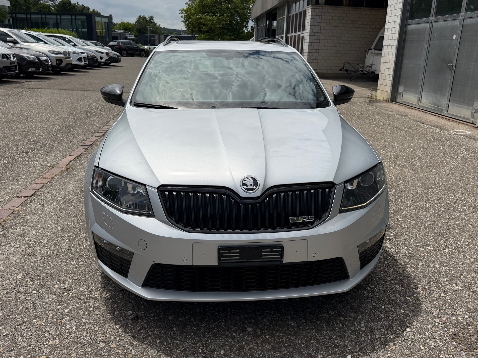 SKODA Octavia Combi 2.0 TDI RS DSG-image-2