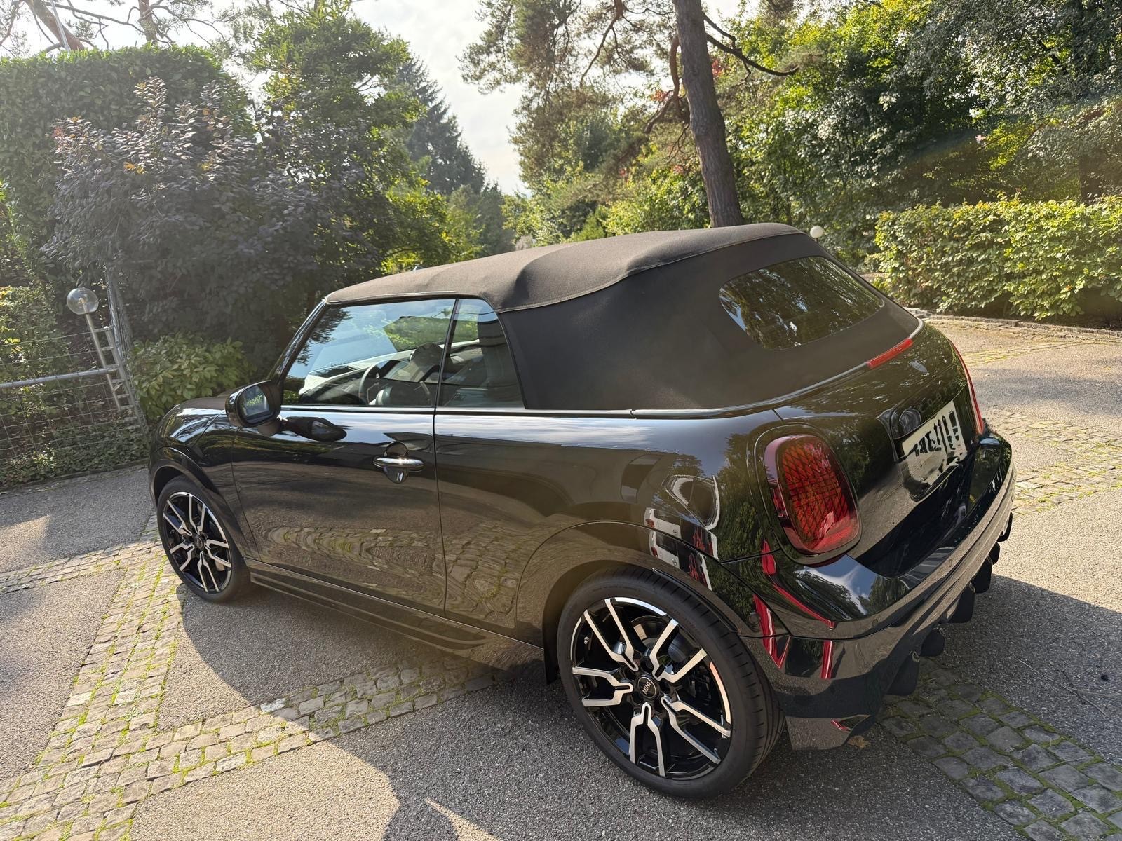 MINI Cooper S Cabriolet DKG-image-11