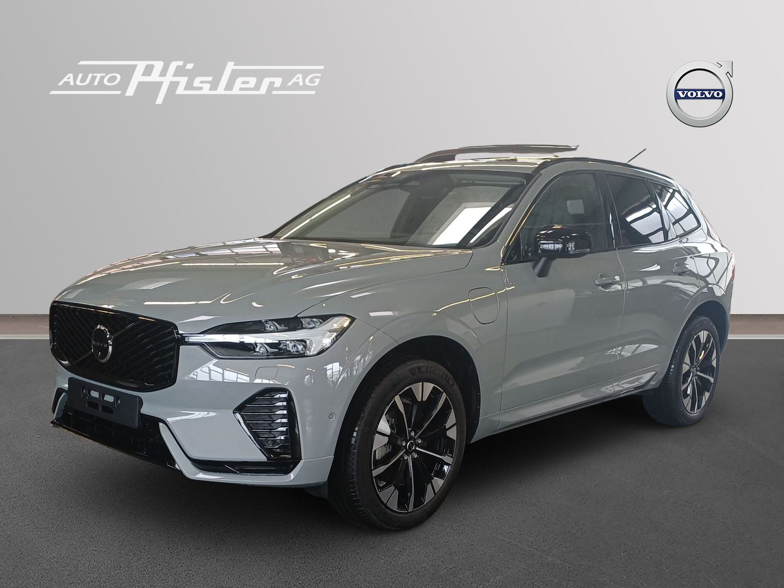 VOLVO XC60 2.0 T8 TE Ultra Dark eAWD-image-0