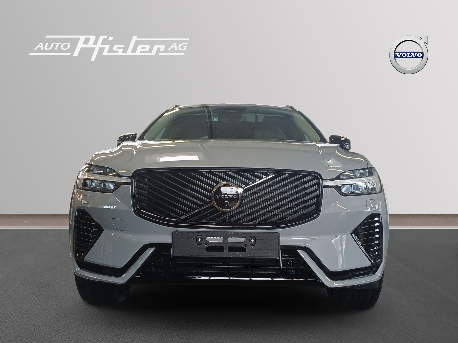 VOLVO XC60 2.0 T8 TE Ultra Dark eAWD-image-1