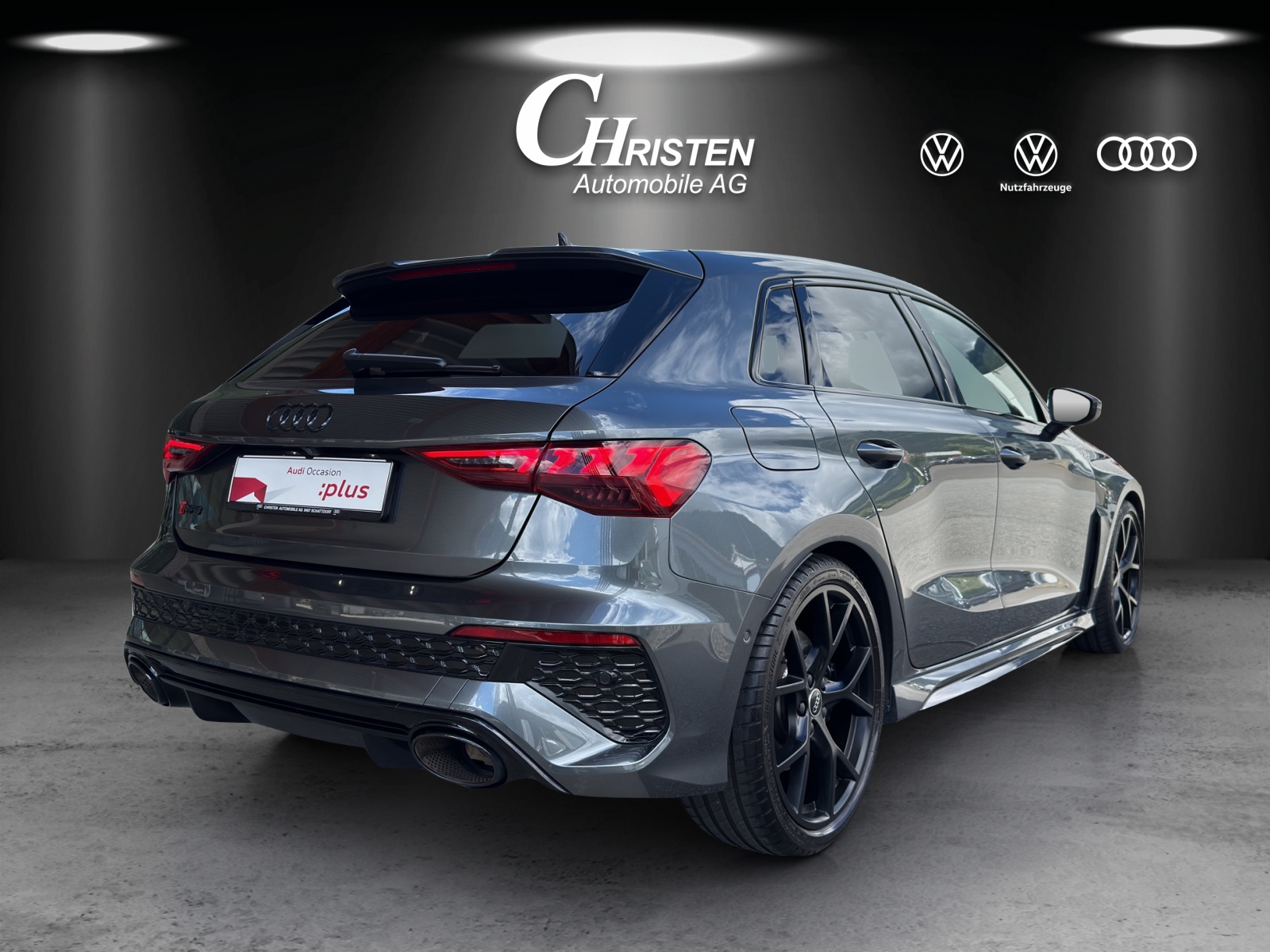 AUDI RS3 Sportback 2.5 TSI quattro S-tronic-image-5