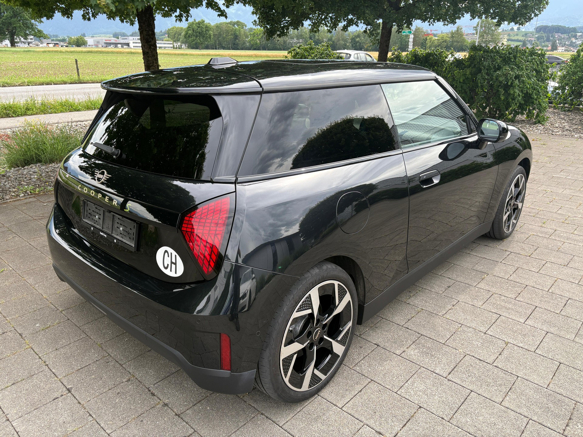 MINI Cooper SE-image-6
