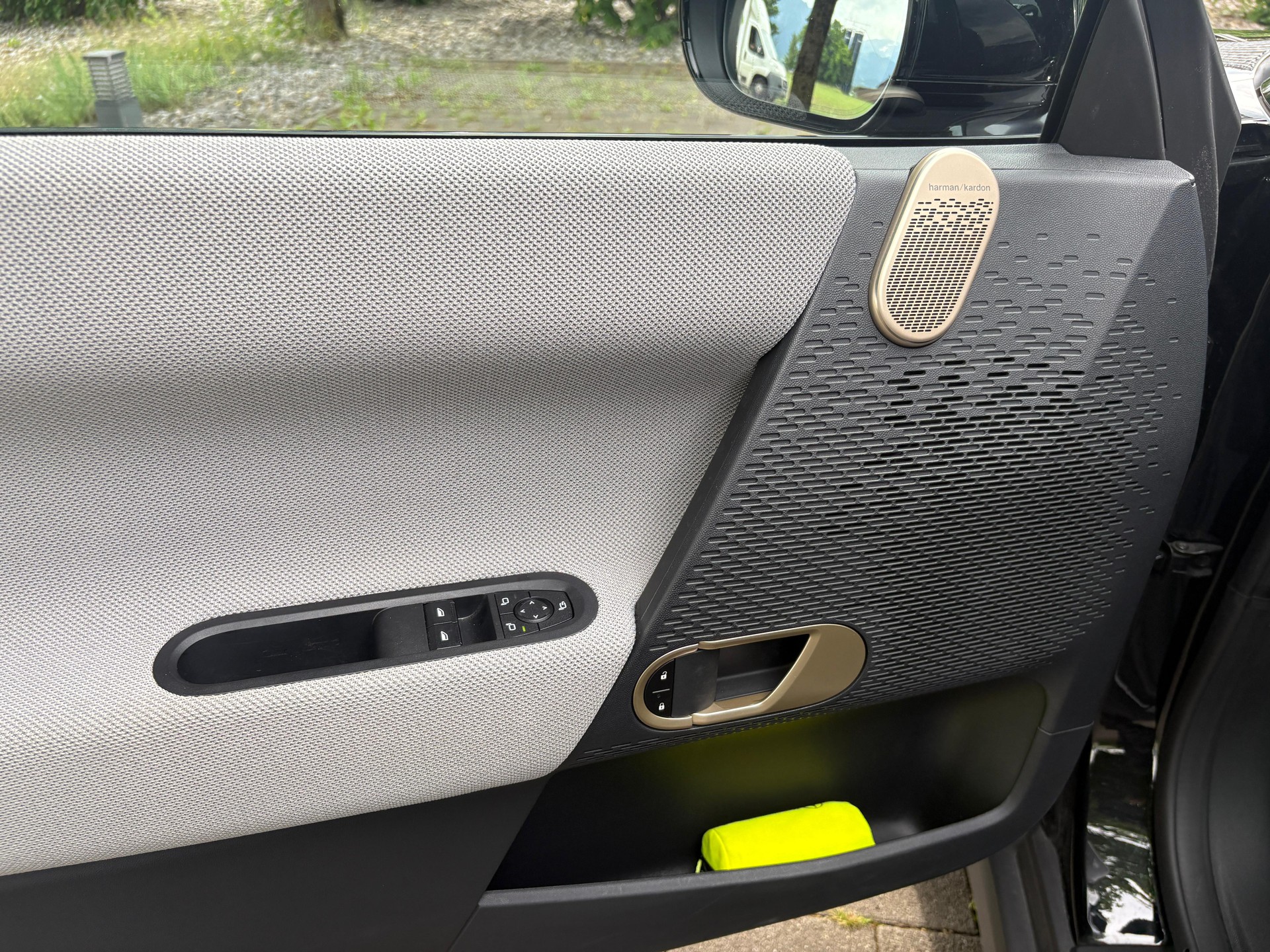 MINI Cooper SE-image-11