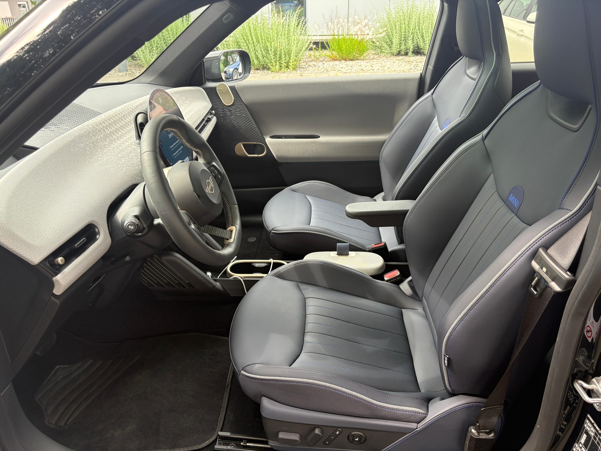 MINI Cooper SE-image-10
