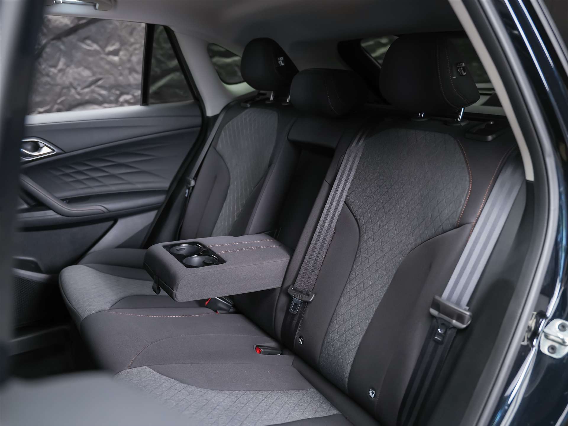 MG HS 1.5 T Comfort Automat*Werksgarantie*Rückfahrkamera*Lenkradheizung*Abstandsregler*-image-12