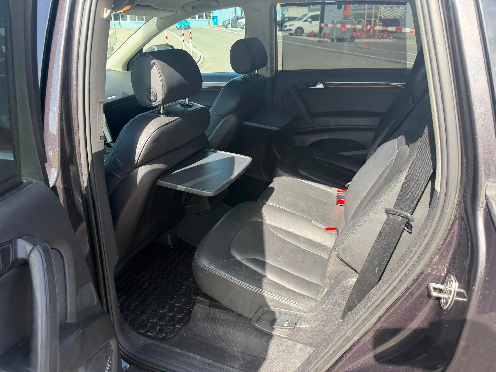 AUDI Q7 3.0 TDI quattro tiptronic-image-6