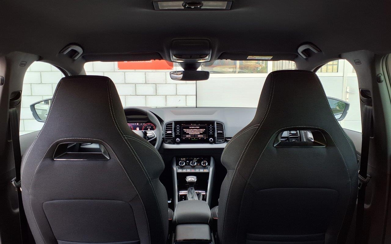 SKODA Karoq 2.0 TSI SportLine 4x4 DSG-image-13