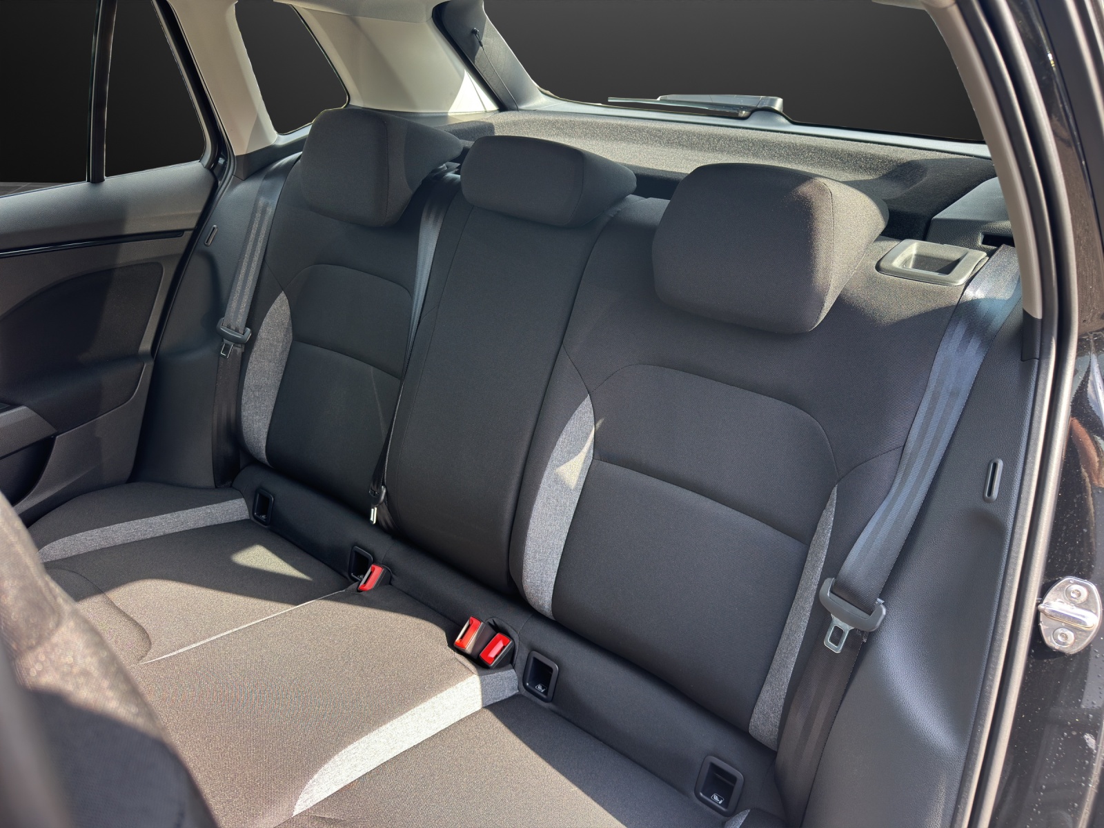 SKODA Kamiq 1.0 TSI Selection DSG-image-8