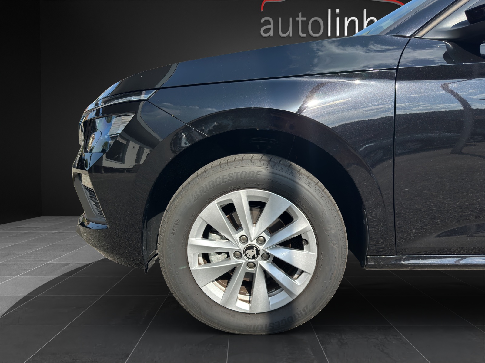 SKODA Kamiq 1.0 TSI Selection DSG-image-13