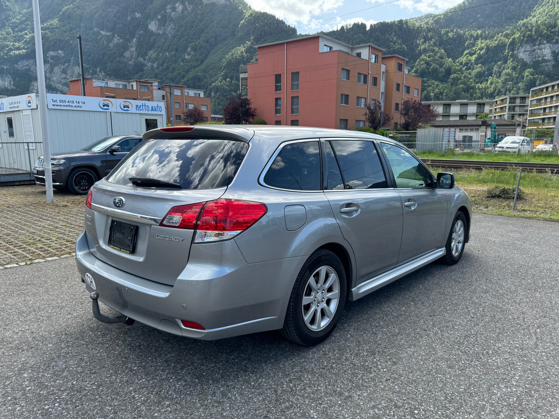 SUBARU Legacy 2.0i Limited AWD Lineartronic-image-3