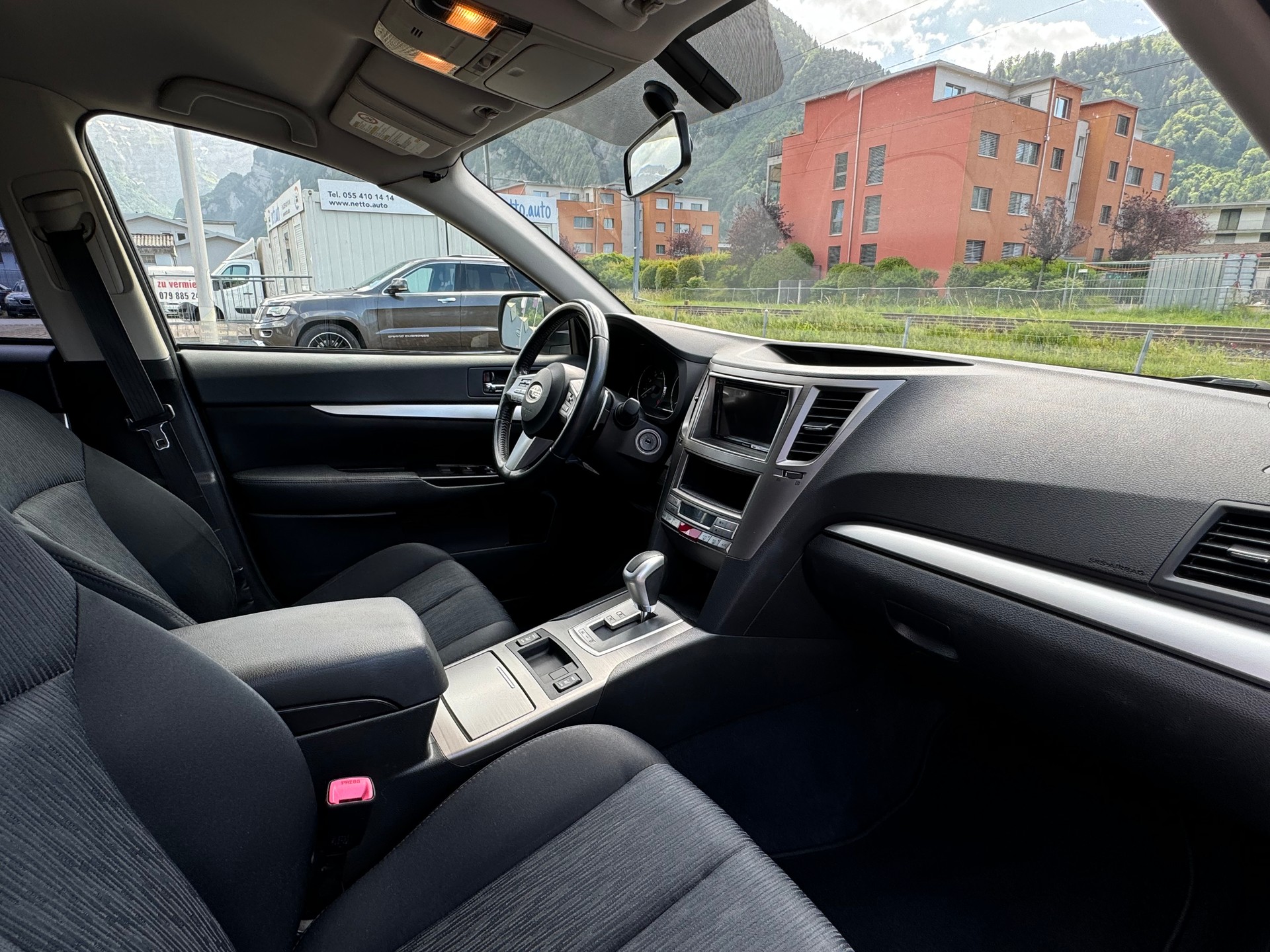 SUBARU Legacy 2.0i Limited AWD Lineartronic-image-10