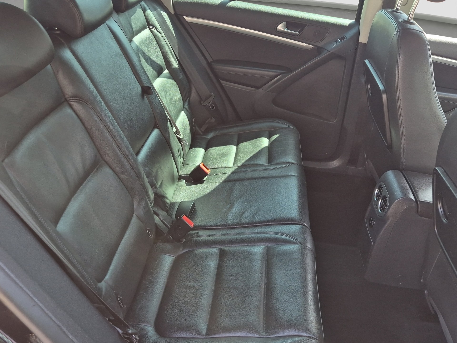 VW Tiguan 2.0 TSI Sport&Style 4Motion DSG-image-19