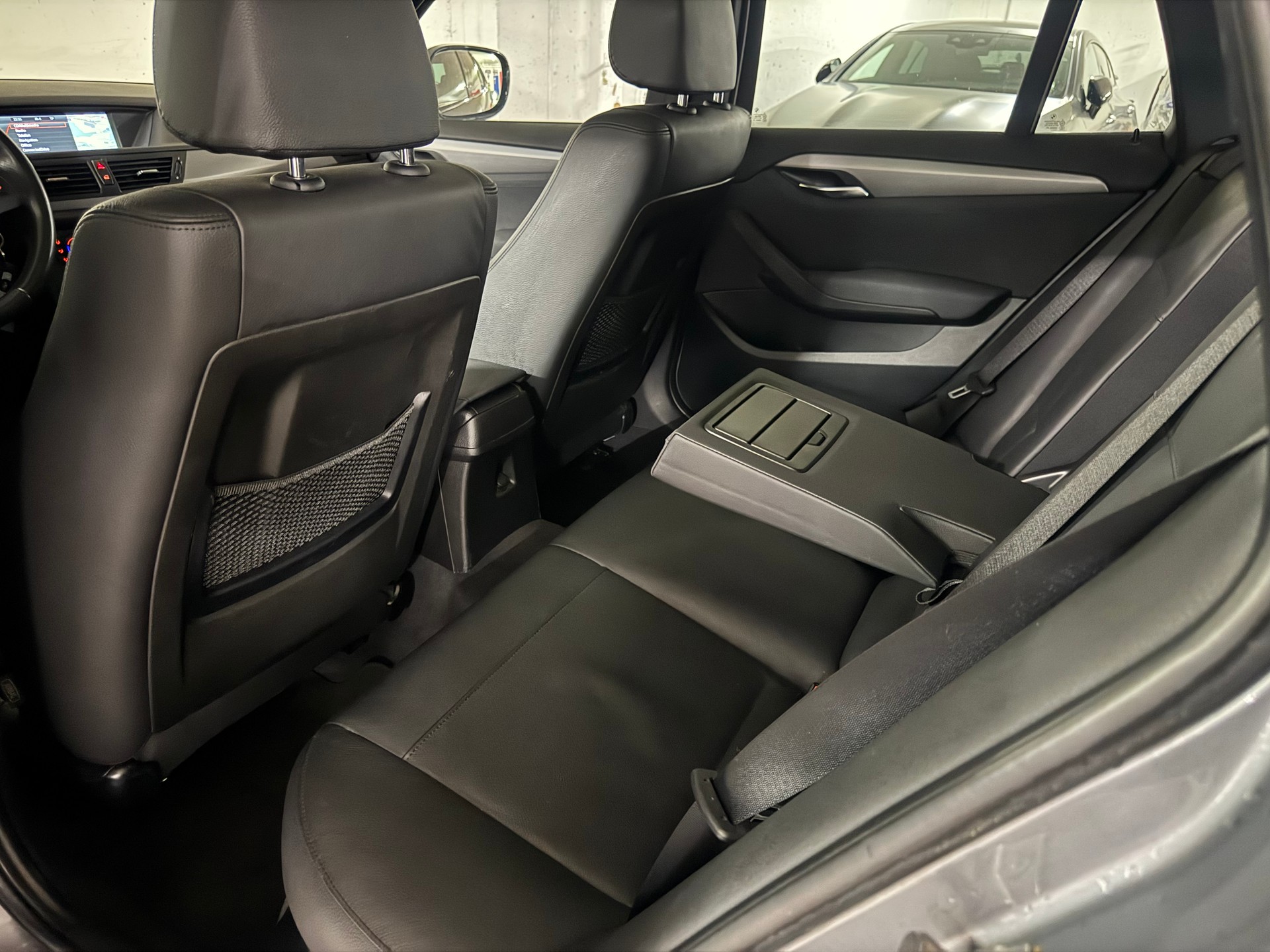 BMW X1 xDrive 28i Steptronic M-Paket, Facelift, 1-Hand-image-14