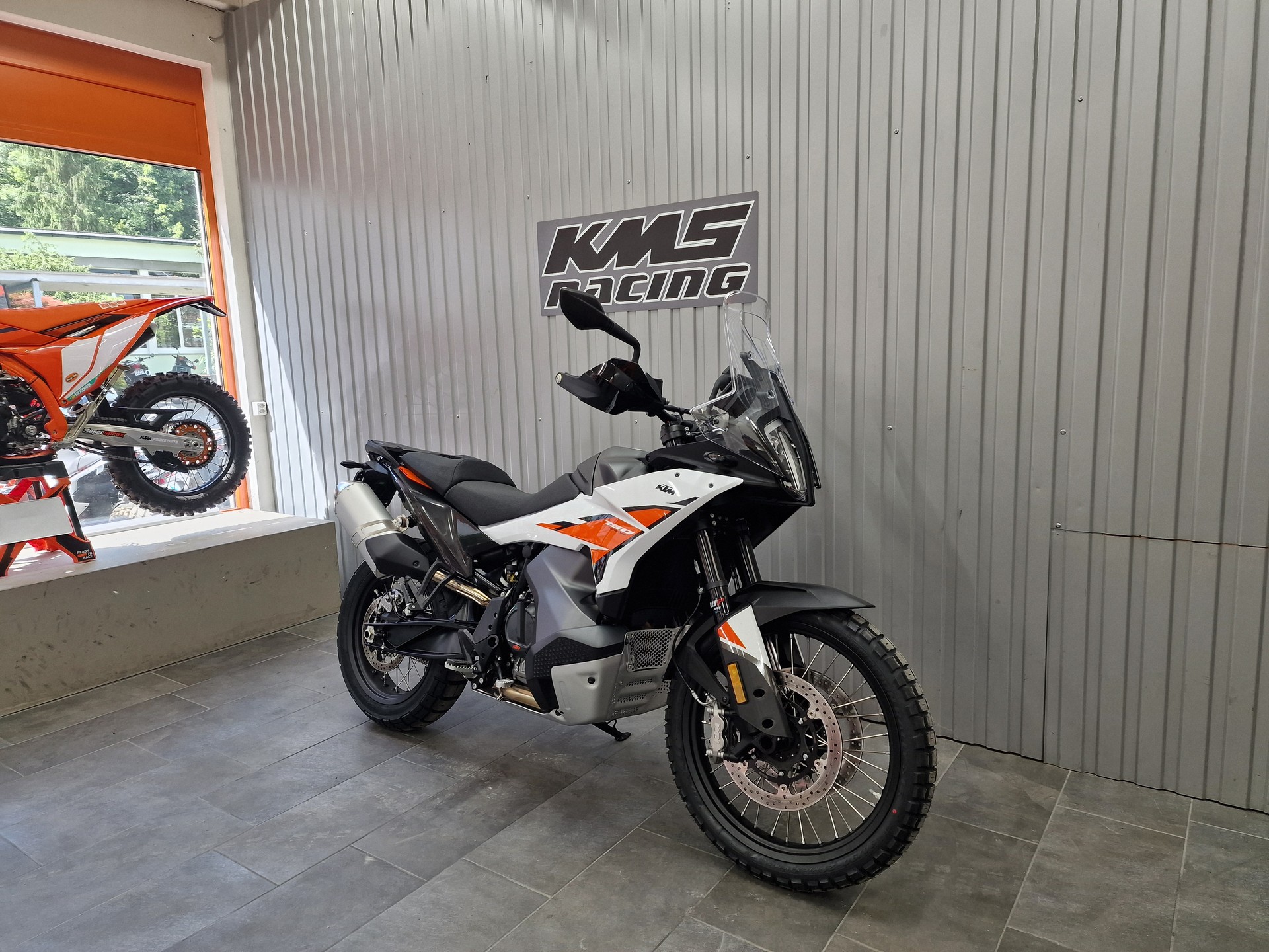 KTM 790 Adventure-showroom-element-1
